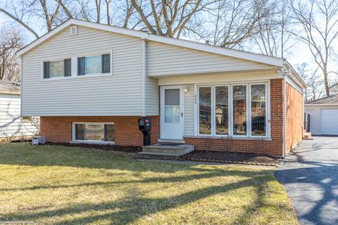 806 Cadillac Dr, Wheaton, IL 60187 photo 3