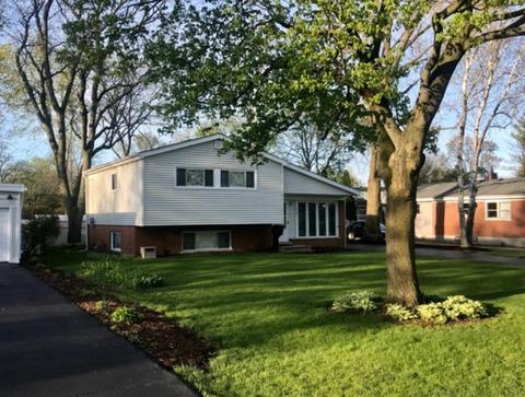 806 Cadillac Dr, Wheaton, IL 60187 photo 2