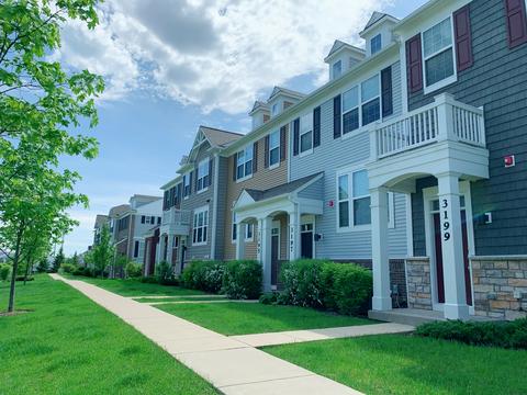 3199 Coral Ln, Glenview, IL 60026 photo 16