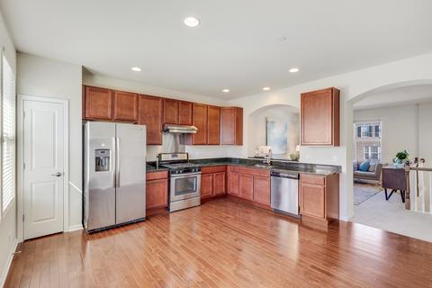 3199 Coral Ln, Glenview, IL 60026 photo 7