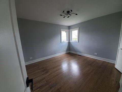 8137 Rutherford Ave, Burbank, IL 60459 photo 3