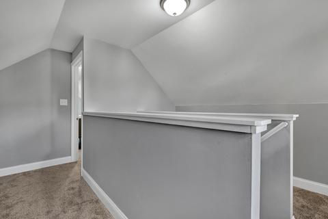 629 E 102nd Pl, Chicago, IL 60628 photo 21