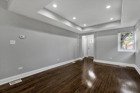 629 E 102nd Pl, Chicago, IL 60628 photo 4
