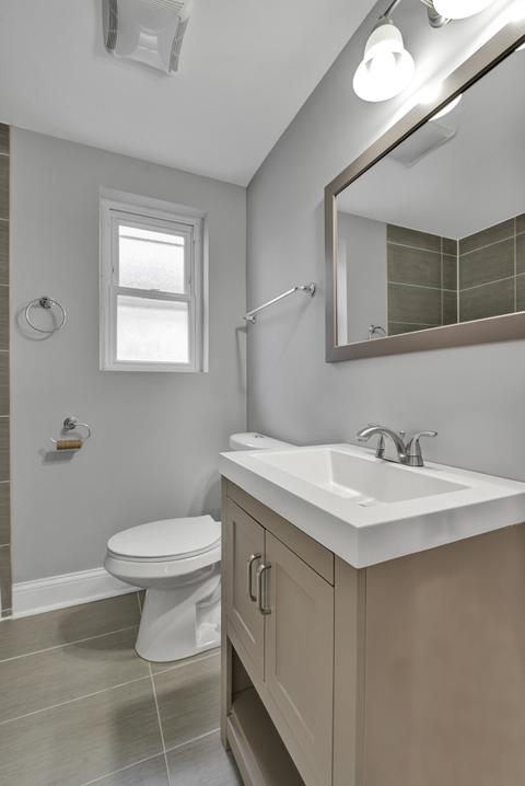 629 E 102nd Pl, Chicago, IL 60628 photo 19