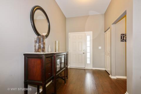 403 Copper Springs Ln, Elgin, IL 60124 photo 4