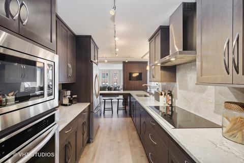 200 E Delaware Pl #11F, Chicago, IL 60611 photo 11