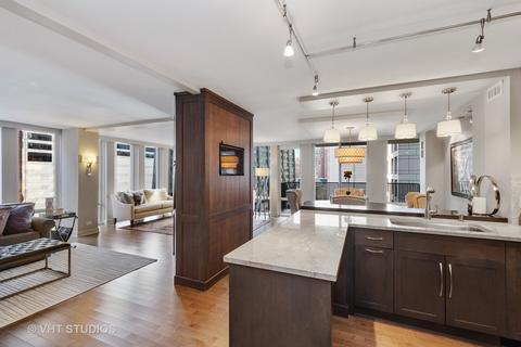 200 E Delaware Pl #11F, Chicago, IL 60611 photo 12