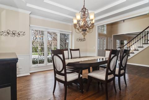 4315 Esquire Cir, Naperville, IL 60564 photo 7