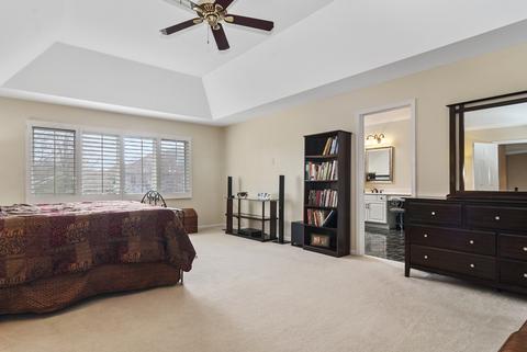 4315 Esquire Cir, Naperville, IL 60564 photo 16