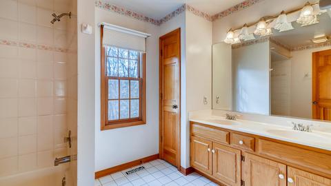 1224 Challenge Rd, Batavia, IL 60510 photo 26
