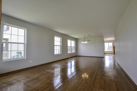 6306 Golden Ridge Dr, Plainfield, IL 60585 photo 2