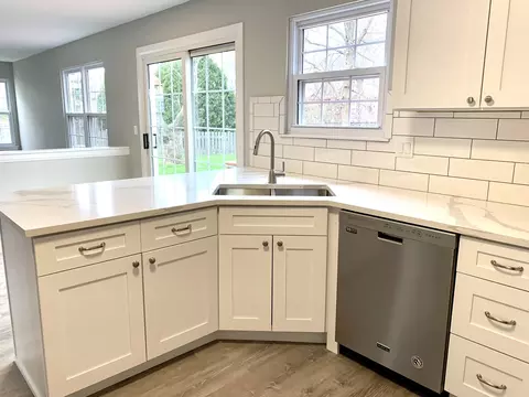 1234 Churchill Rd, Bartlett, IL 60103 photo 11