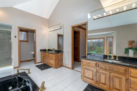 1226 W Bauer Rd, Naperville, IL 60563 photo 19