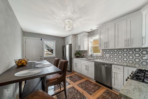 7220 S Ridgeway Ave, Chicago, IL 60629 photo 9
