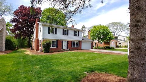 1348 S Main St, Wheaton, IL 60189 photo 1