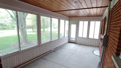 1348 S Main St, Wheaton, IL 60189 photo 11