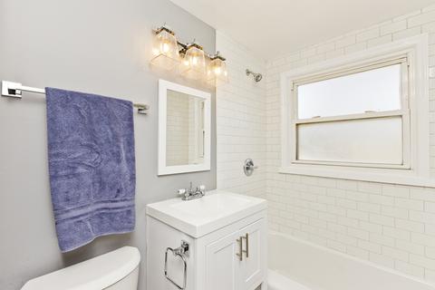 9136 Brookfield Ave, Brookfield, IL 60513 photo 13