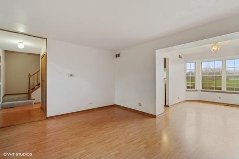 2870 Bar Harbour Ct, Aurora, IL 60504 photo 2
