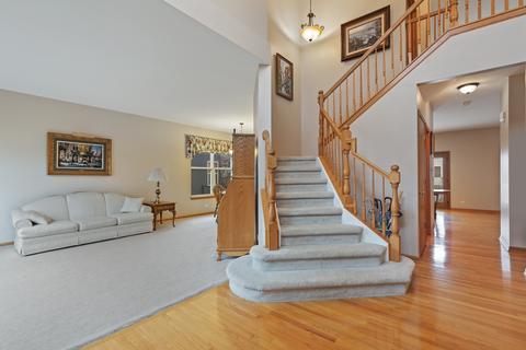 9713 Compton Dr, Huntley, IL 60142 photo 3