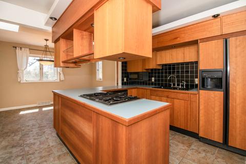 203 Gregory St, Normal, IL 61761 photo 10