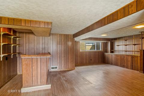 161 W Bradley St, Des Plaines, IL 60016 photo 13