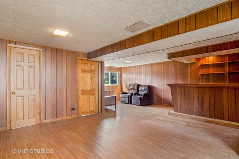 161 W Bradley St, Des Plaines, IL 60016 photo 12