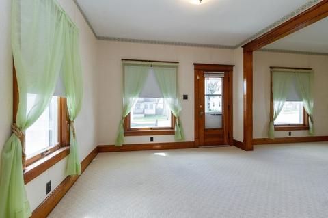 320 N 5th Ave, Kankakee, IL 60901 photo 6