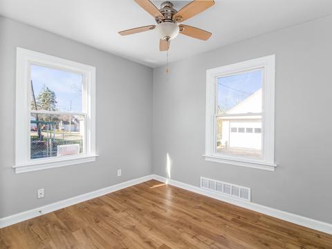 453 S Ohio St, Aurora, IL 60505 photo 9