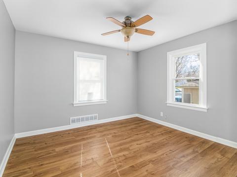 453 S Ohio St, Aurora, IL 60505 photo 12