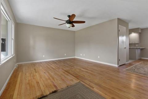 809 Dillon Dr, Normal, IL 61761 photo 3