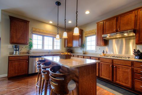 1103 Championship Dr, Elgin, IL 60123 photo 13