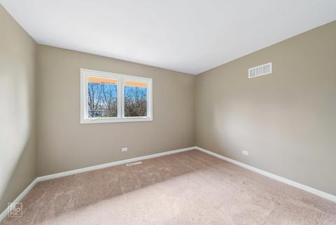 9 N147 Muirhead Rd, Elgin, IL 60123 photo 6