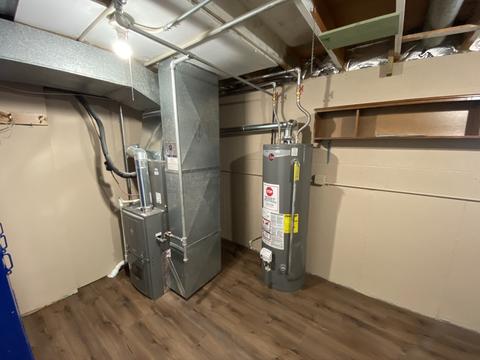 7801 Meade Ave, Burbank, IL 60459 photo 21