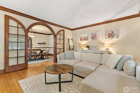 1615 N Riverside Dr, Mchenry, IL 60050 photo 8