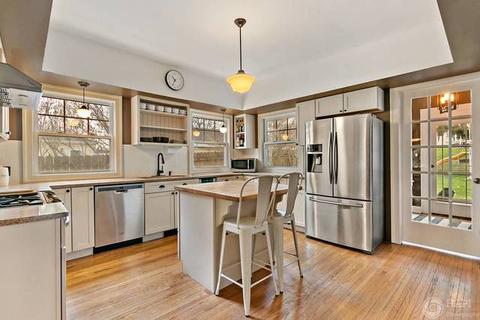 1615 N Riverside Dr, Mchenry, IL 60050 photo 12