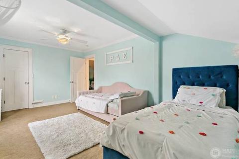 1615 N Riverside Dr, Mchenry, IL 60050 photo 25