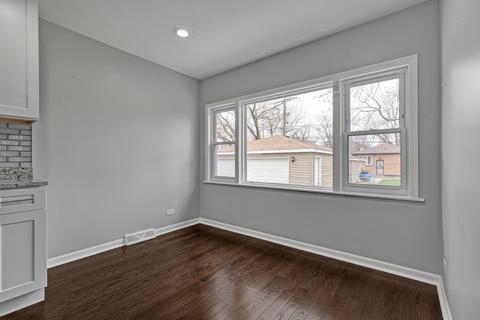 15728 Dobson Ave, Dolton, IL 60419 photo 21