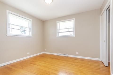 4 N270 6th Ave, Addison, IL 60101 photo 11