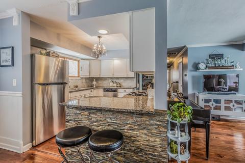 479 S Main St, Bartlett, IL 60103 photo 8