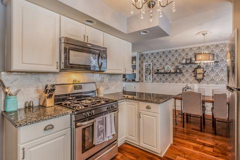 479 S Main St, Bartlett, IL 60103 photo 5