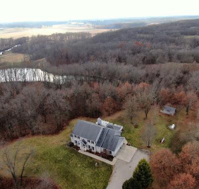 5001 Timberline Dr, Clinton, IL 61727 photo 5
