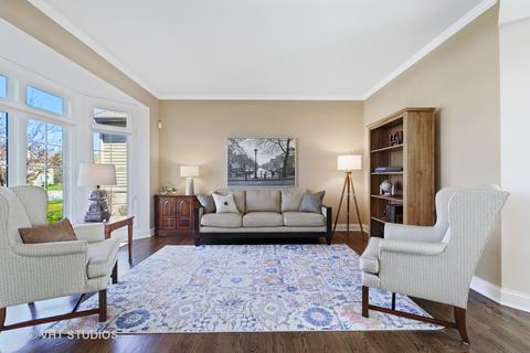 3651 White Eagle Dr, Naperville, IL 60564 photo 4