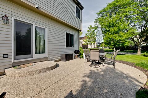 2071 Grovetown Dr, Bartlett, IL 60103 photo 34