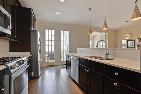 2018 Dauntless Dr, Glenview, IL 60026 photo 9