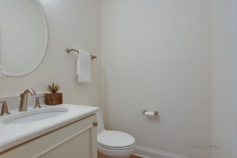 2018 Dauntless Dr, Glenview, IL 60026 photo 14