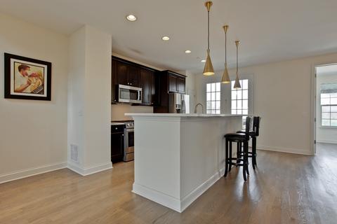 2018 Dauntless Dr, Glenview, IL 60026 photo 8