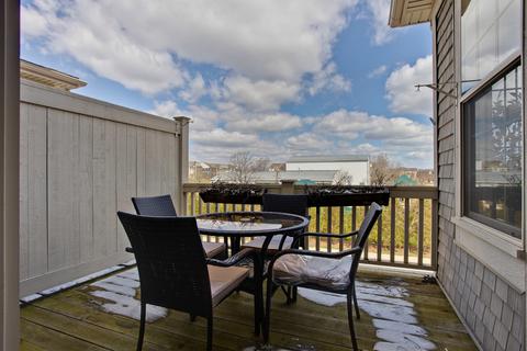 2018 Dauntless Dr, Glenview, IL 60026 photo 21