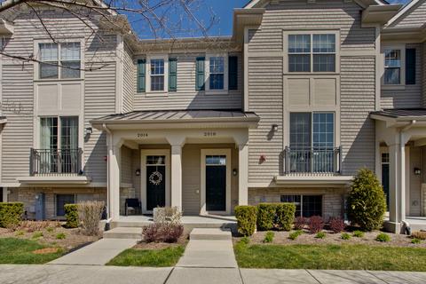 2018 Dauntless Dr, Glenview, IL 60026 photo 1