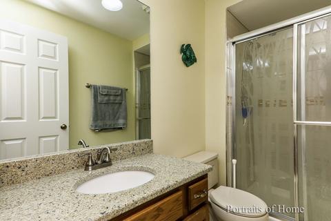 1944 Golfview Dr, Bartlett, IL 60103 photo 12