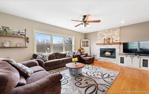 20907 Highview Rd, Marengo, IL 60152 photo 9